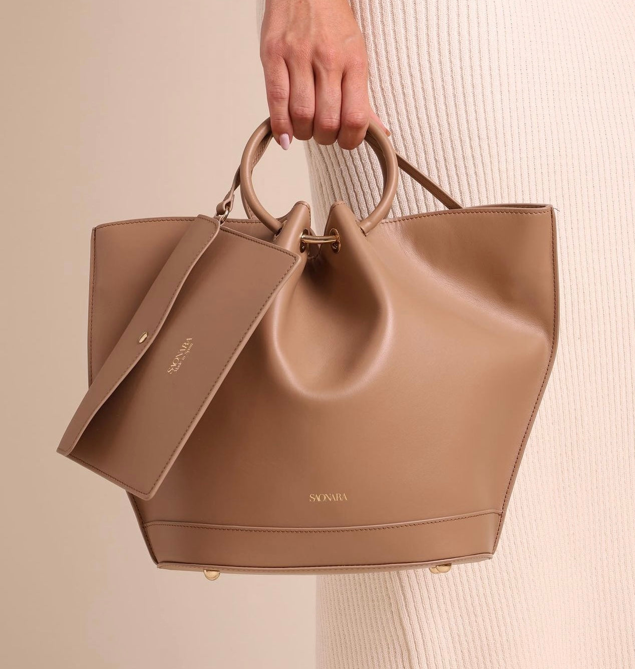 Capazo Bag Moka Leather