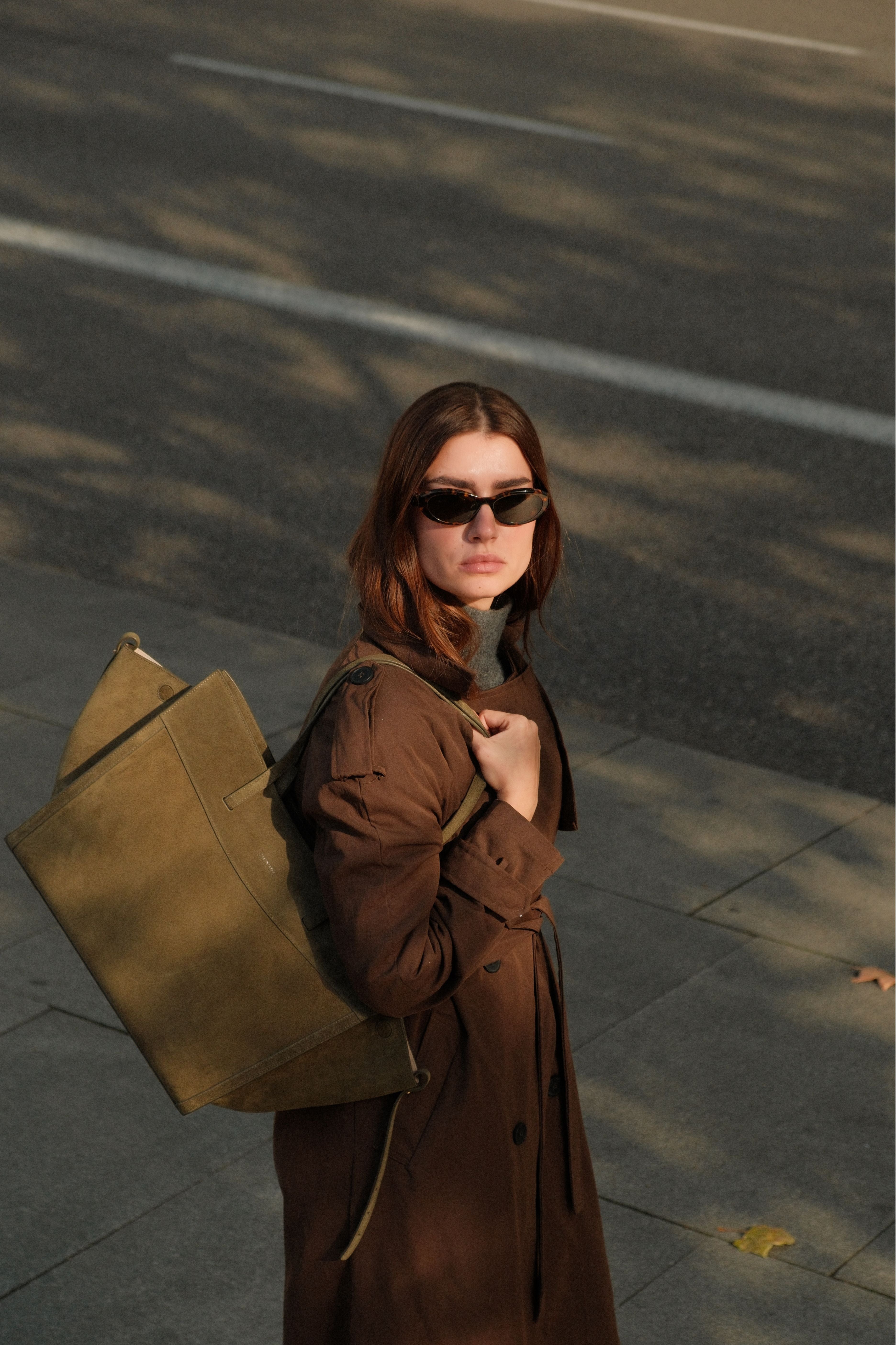 Shopping Bag Olive Suede