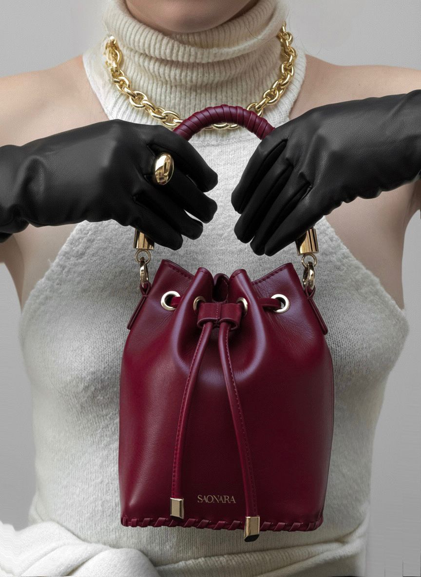 Total Look NUNU & SAONARA Mini Bucket