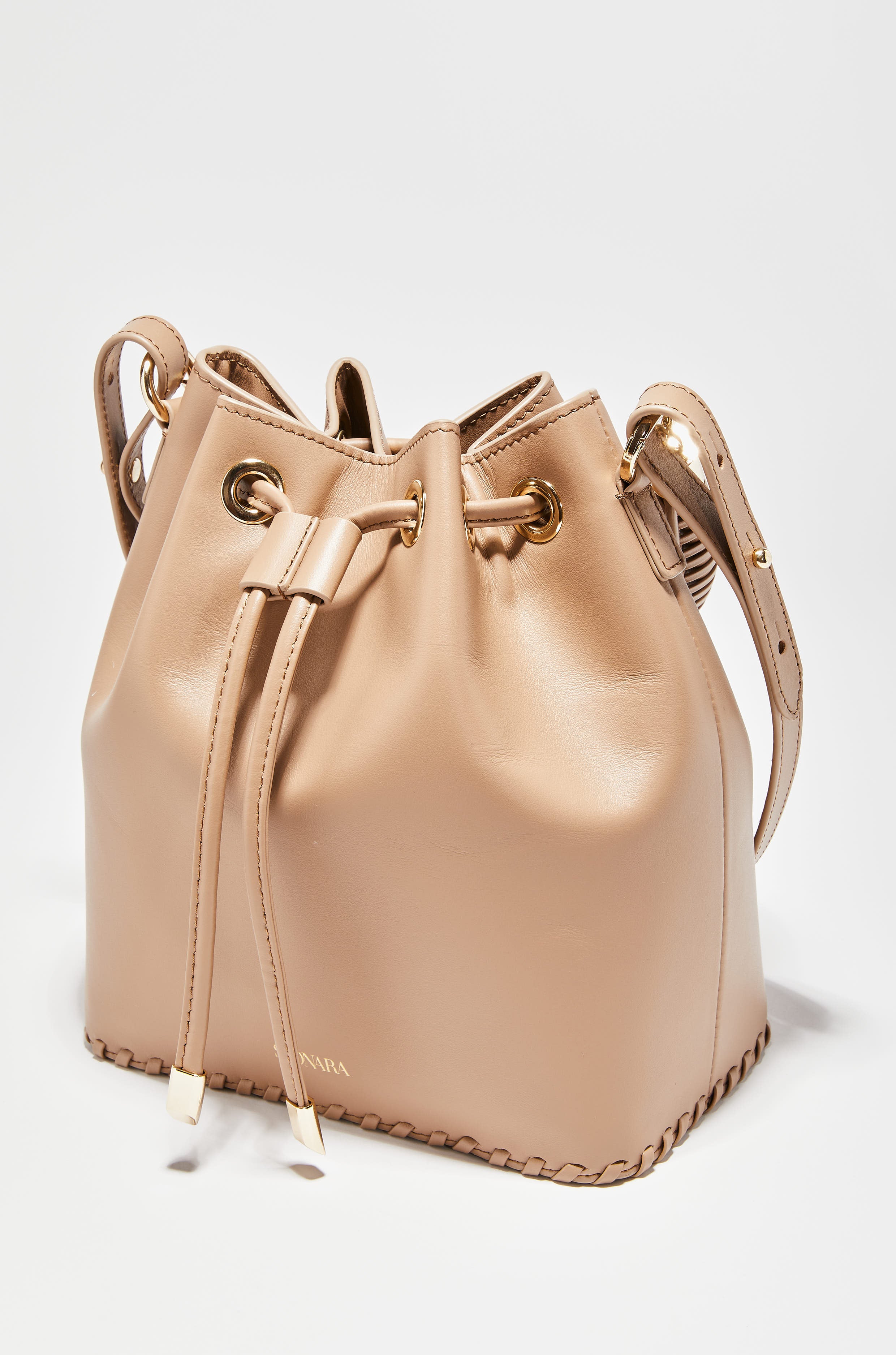 SAONARA BUCKET MOKA LEATHER