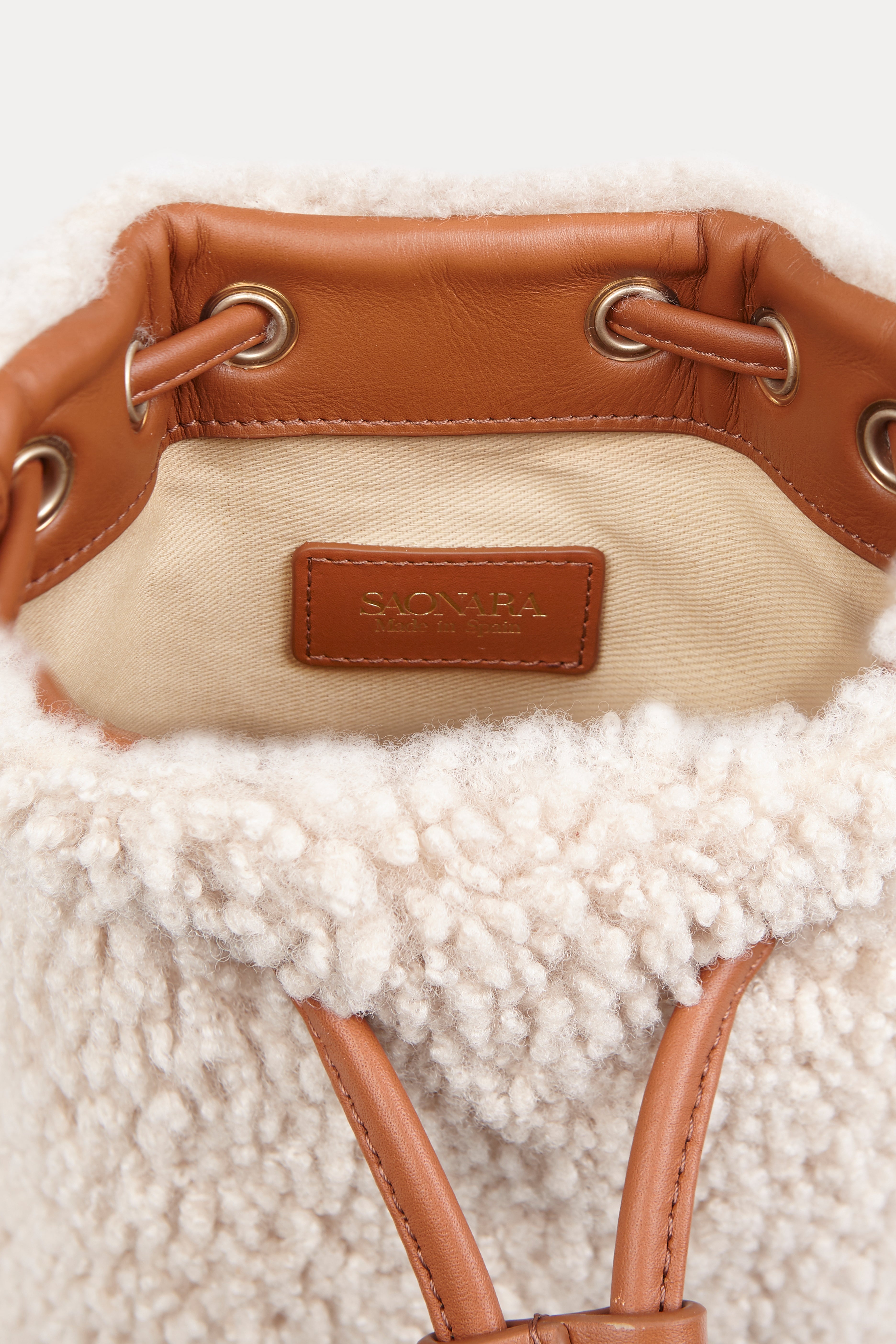 Mini Bucket Off-White Cozy